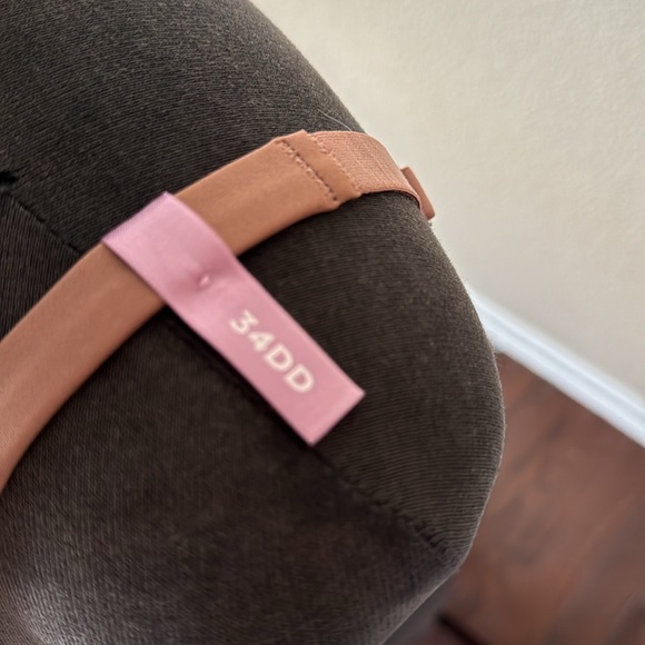 NEW! Ambrielle Bra size 34DD - Picture 5 of 7